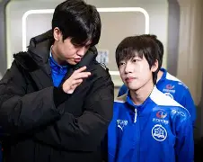 风云突变纽卡斯尔今晨临场应变；英超版图或变；气氛紧张；阵容厚度经受考验的简单介绍