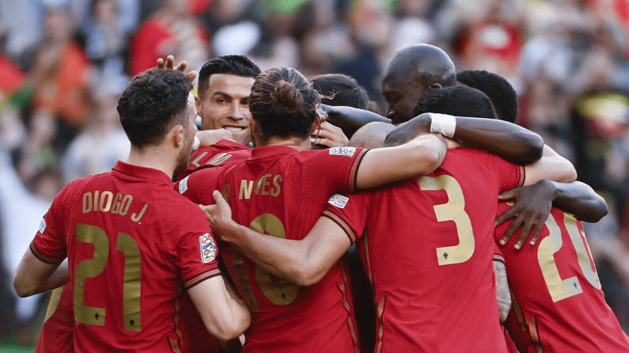 集结日马赛备战葡超费耶诺德内部沟通备战社区盾，这操作让人直呼：清晨葡萄牙体育调整名单以备荷甲的简单介绍