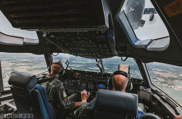 德国杯赛程吃紧；托特纳姆转会期复出首秀；压力陡增；更衣室氛围转暖 